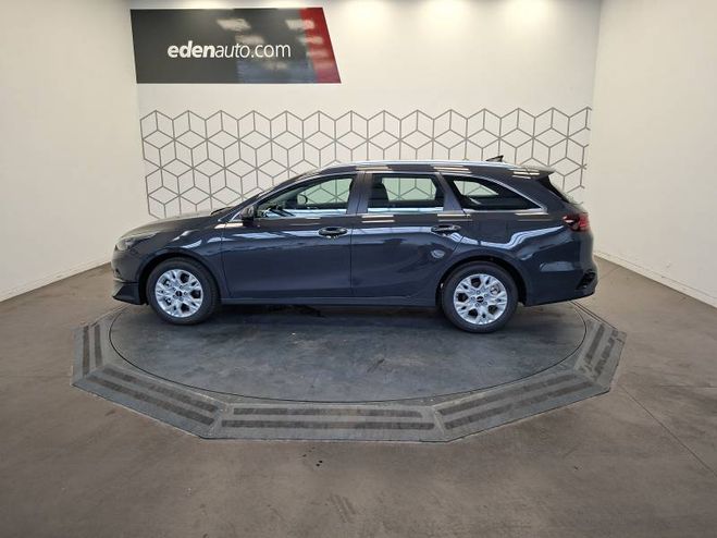 Kia Ceed SW 1.5 T-GDi 140 ch BVM6 Active gris de 2026