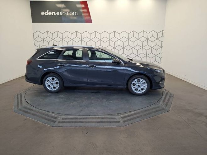 Kia Ceed SW 1.5 T-GDi 140 ch BVM6 Active gris de 2026