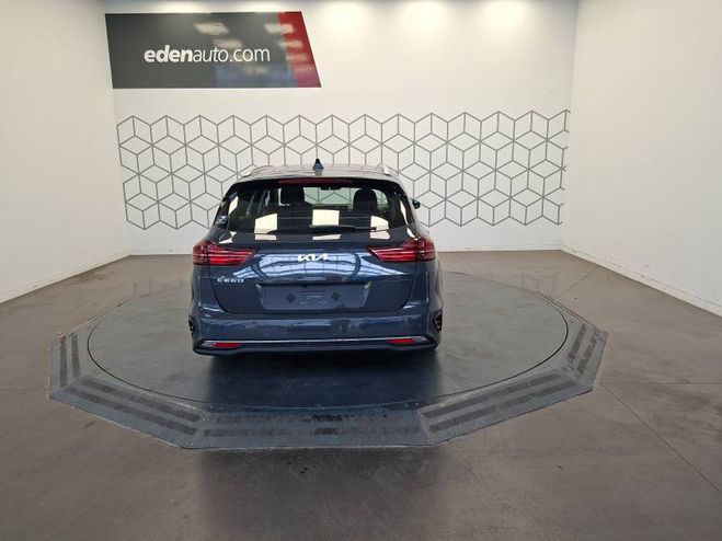 Kia Ceed SW 1.5 T-GDi 140 ch BVM6 Active gris de 2026