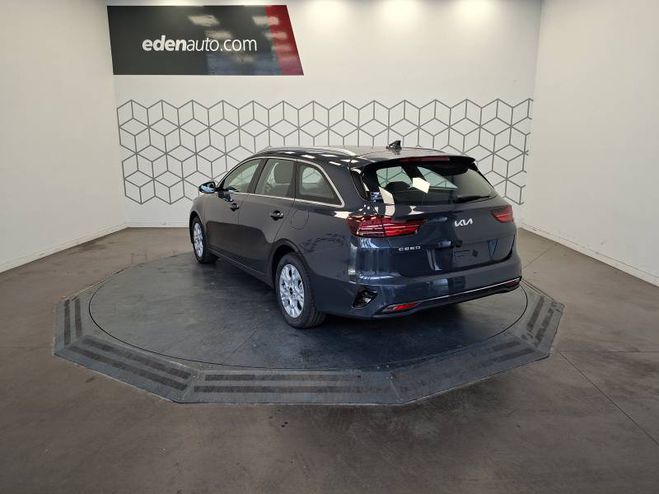 Kia Ceed SW 1.5 T-GDi 140 ch BVM6 Active gris de 2026