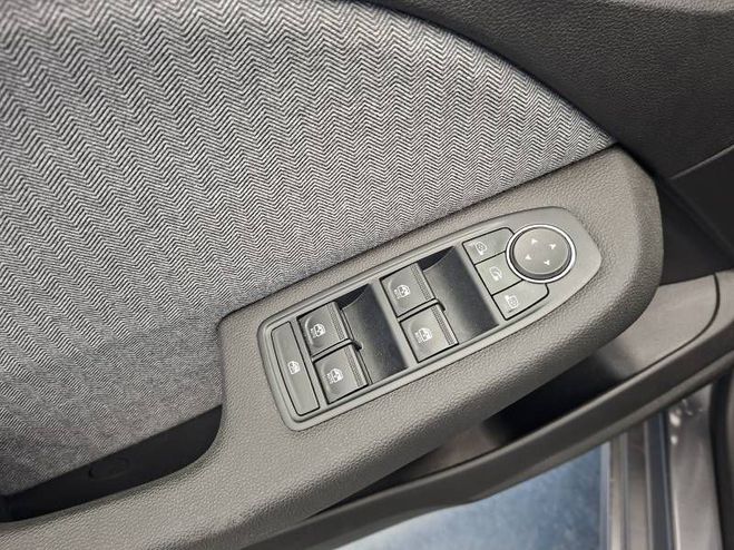 Renault Clio E-Tech hybride 145 Techno gris de 2023