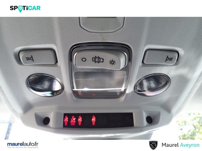 Peugeot 208 208 PureTech 100 S&S BVM6 Style 5p White de 2022