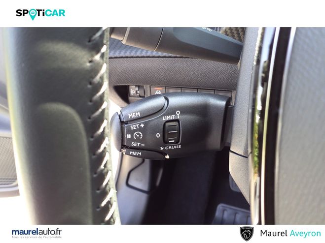Peugeot 208 208 PureTech 100 S&S BVM6 Style 5p White de 2022