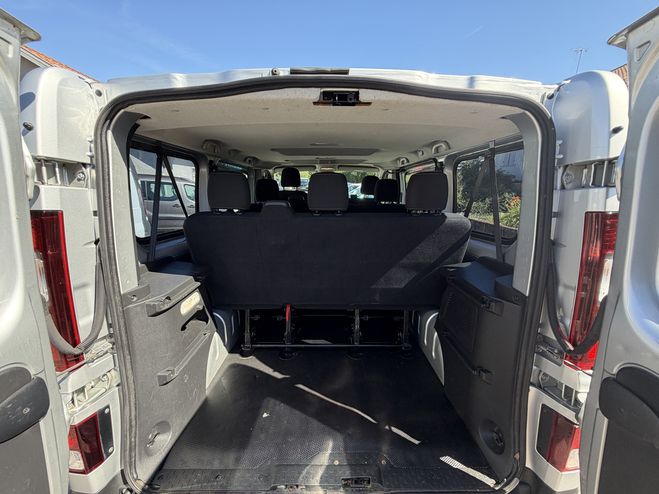 Renault Trafic L1 1.6 DCI 120CH ENERGY ZEN GRIS C de 2015
