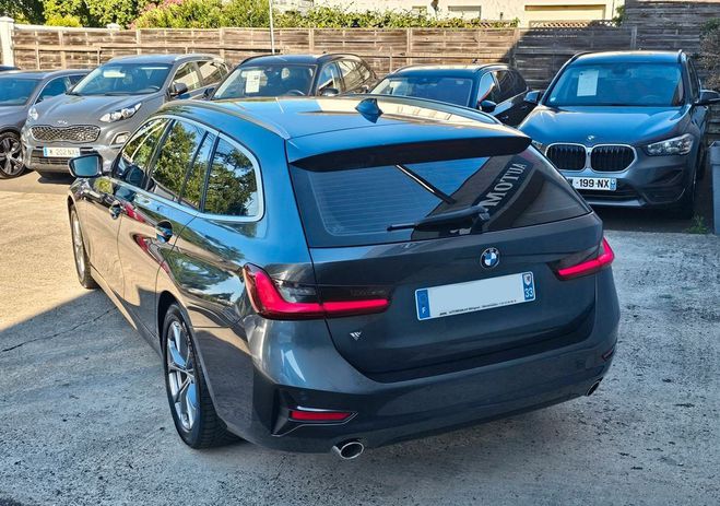 BMW Serie 3 Superbe 318 da Pack M 2022 1ere main Gris de 2022