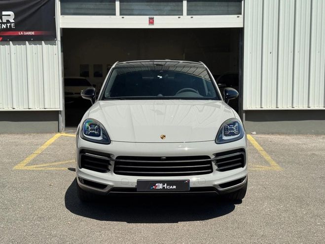 Porsche Cayenne COUPE 3.0 V6 E-HYBRID 462cv PLATINUM EDI Gris de 2022