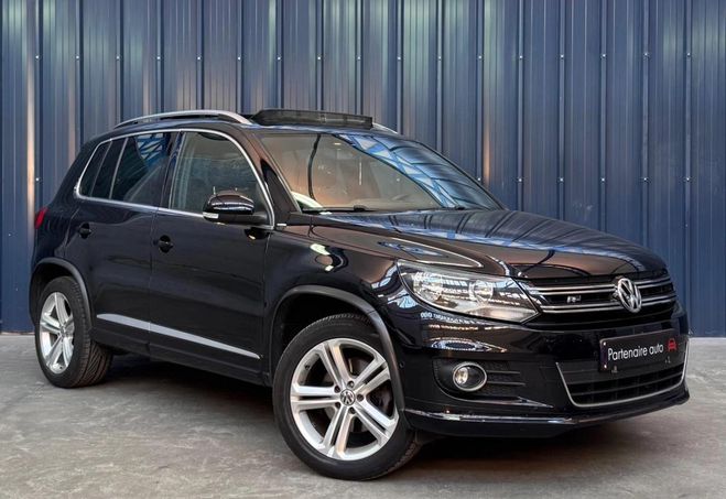 Volkswagen Tiguan 2.0 TDI R-LINE - Suivi Complet - Parfait Noir de 2014
