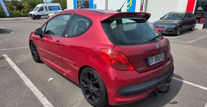 Peugeot 207 1.6hdi 109cv 178000kms Rouge de 2006