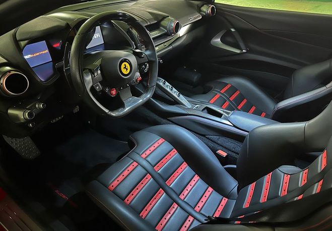 Ferrari 812 Superfast 6.5 v12 Rouge de 2018