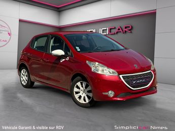  Voir d&eacute;tails -Peugeot 208 I 1.0 VTI 68 ACTIVE &agrave; N�mes (30)