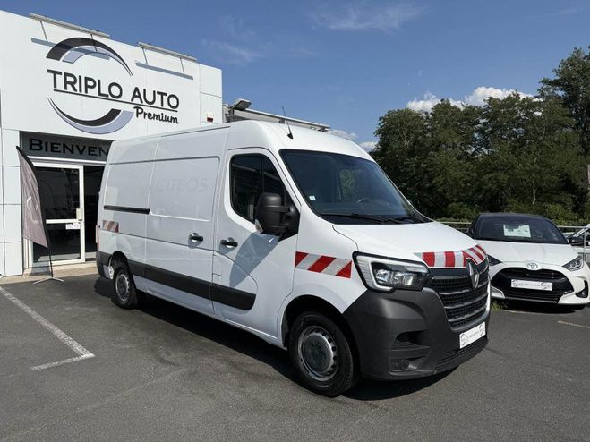 Renault Master Confort F3300 L2H2 2.3 dCi - 135 Fourgon BLANC de 2020