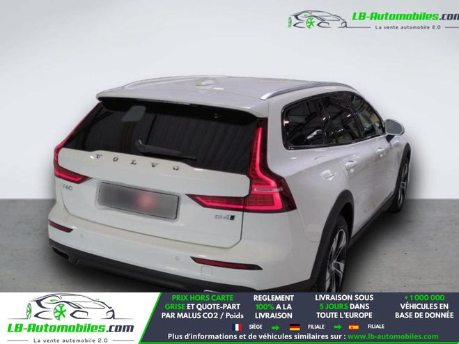 Volvo V60 D4 AWD 190 ch BVA Blanc de 2021