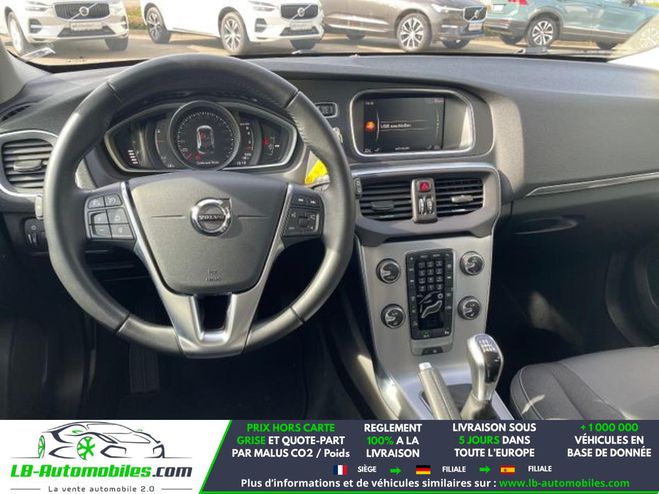 Volvo V40 T2 122 ch BVM Bleu M�tallique de 2018