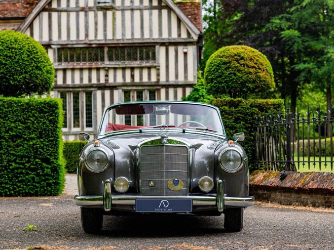 Mercedes 220 S Cabriolet Anthracite Grey de 1957