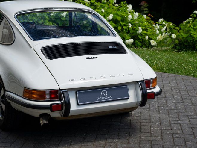Porsche 911 911T 2.4L Blanc de 1973