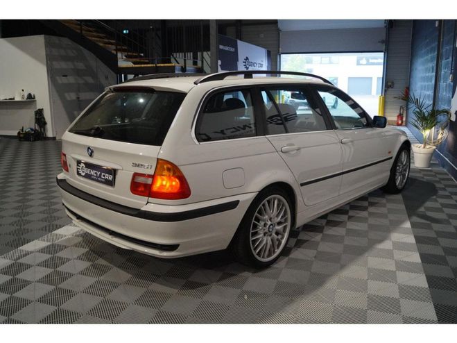 BMW Serie 3 touring 325 i E46 BVA INT CUIR ETAT GENE BLANC de 2001