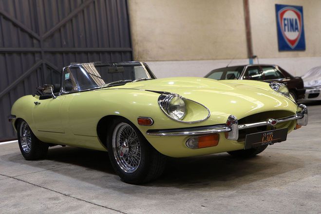 Jaguar E-Type S�rie 2 4,2L jaune de 
