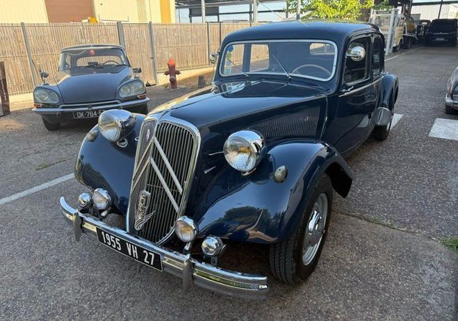 Citroen Traction Traction/15 15-6 H de 1955 bleu  de 1960