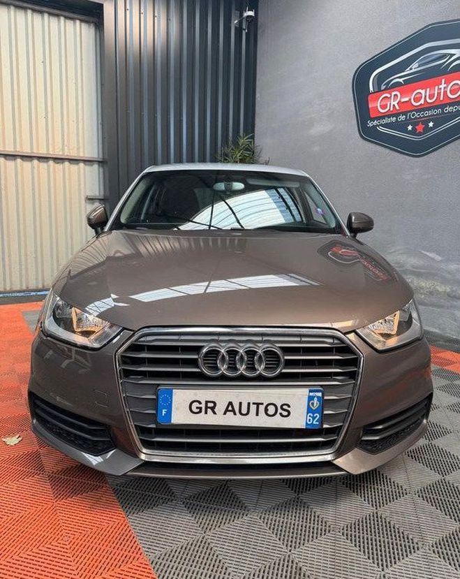 Audi A1 Sportback 1.4 TDi 90cv S-Tronic R�vis�e  Gris de 2015