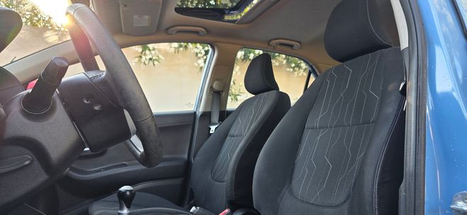 Kia Picanto 1.2 69CH 2011 131.000KMS TOIT OUVRANT CL BLEU de 2011