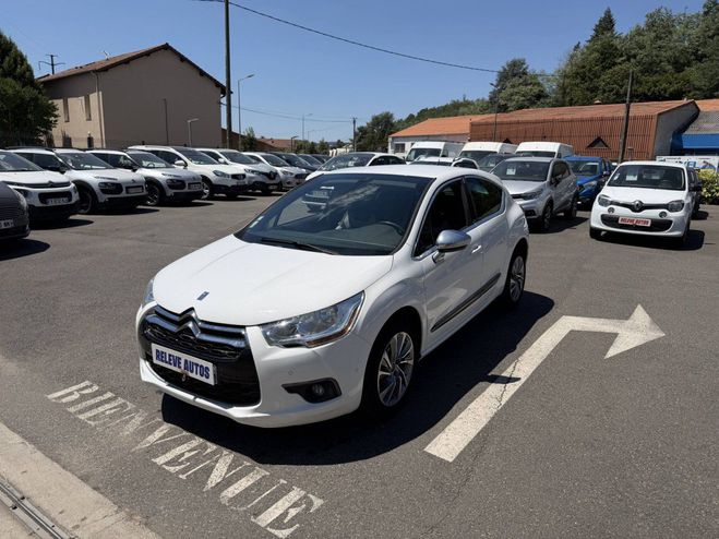 Citroen DS4 1.2 PureTech 130ch Urban Show BLANC de 2015