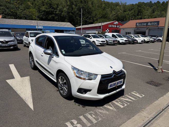 Citroen DS4 1.2 PureTech 130ch Urban Show BLANC de 2015