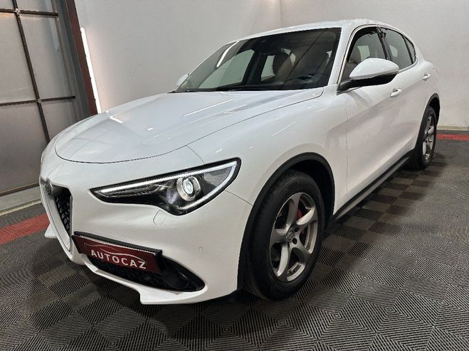 Alfa romeo Stelvio 2.2 150 ch AT8 Super Blanc de 2017
