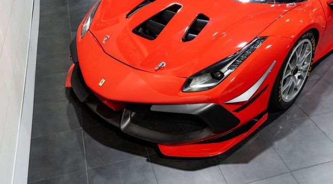 Ferrari 488 Spider Challenge Evo 3.9 V8 670 ? 1�MAIN Rouge de 2023