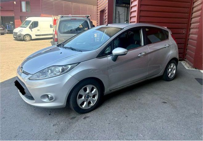 Ford Focus fiesta1.6 tdci 90 cv titanium ct ok 2011 Gris de 2011