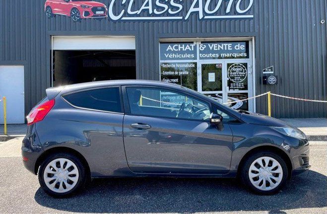 Ford Fiesta V 1.5 Tdci 75 CV PREMIUM PACK BVM-5 TBE Gris de 2013