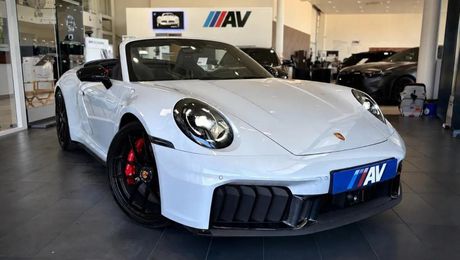 Porsche 911 (992)(2) carrera 4 GTS - 541 CH - Pack R 2025 d'occasion a Meyzieu (69)