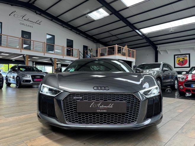 Audi R8 COUPE 5.2 FSI 610 PLUS QUATTRO S-TRONIC  Gris de 2016