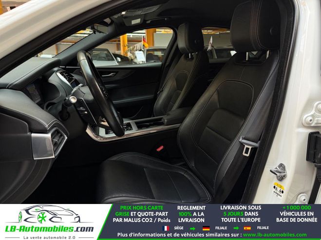 Jaguar XE P250 BVA Blanc M�tallique de 2020
