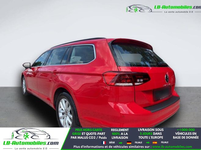 Volkswagen Passat 1.6 TDI 120 BVA Rouge de 2023