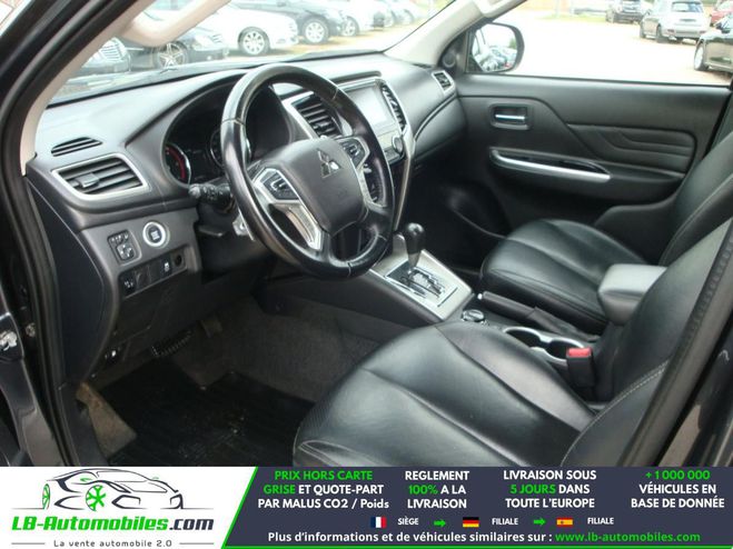 Mitsubishi L 200 DOUBLE CAB 2.2 DI-D 150 4WD BVA Gris M�tallique de 2022