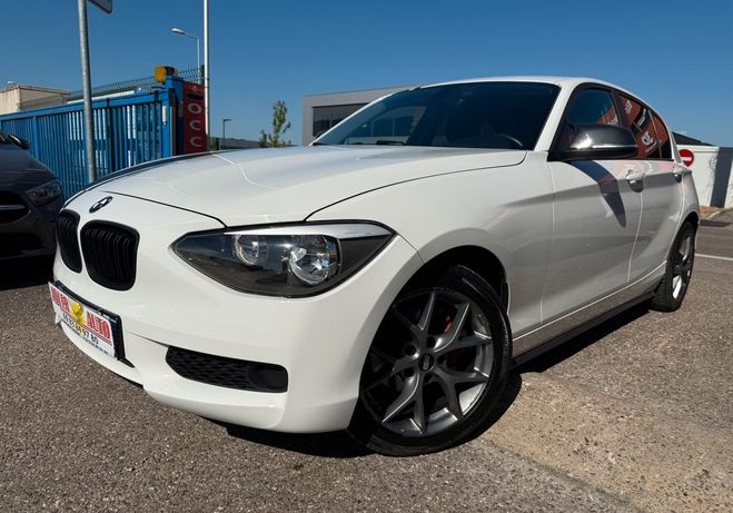 BMW Serie 1 116i 136ch Lounge Plus 5p Boite Rapport  Blanc de 2015