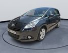 Peugeot 5008 1.6 HDI FAP PREMIUM à Nevers (58) Peugeot 5008 1.6 HDI FAP PREMIUM à Nevers (58)