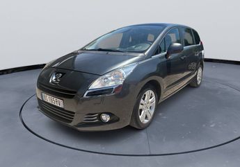  Voir d&eacute;tails -Peugeot 5008 1.6 HDI FAP PREMIUM &agrave; Nevers (58)
