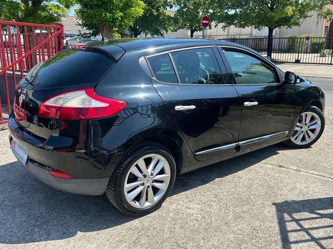 Renault Megane 1.4 TCE 130 PRIVILEGE Blanc de 2011