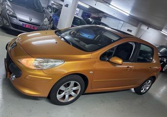 voir détails -Peugeot 307 phase 2 essence Crit2 1.6 16v 5ptes toit à Rueil-Malmaison (92) Voir détails -Peugeot 307 phase 2 essence Crit2 1.6 16v 5ptes toit à Rueil-Malmaison (92)
