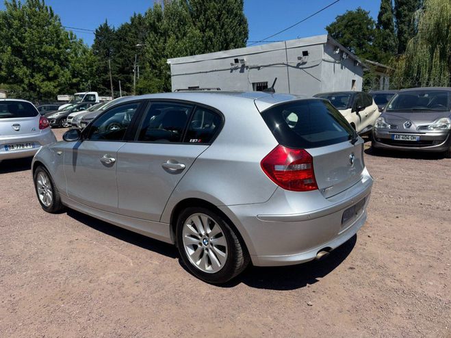 BMW Serie 1 Confort 118d 143ch Gris de 2008