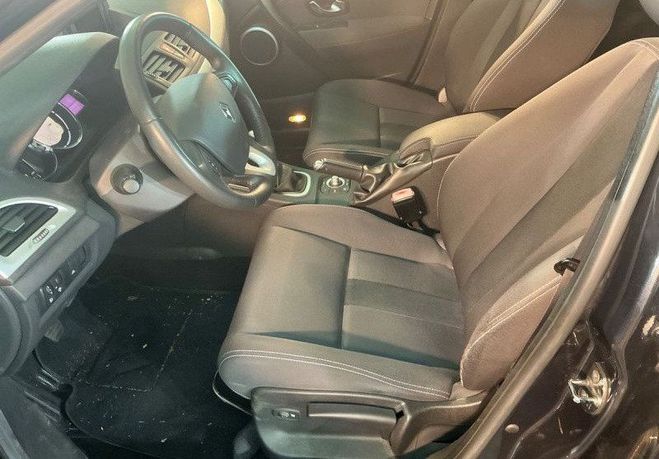 Renault Megane III ESTATE 1.4 TCE 130CH DYNAMIQUE CLIM Gris de 2012