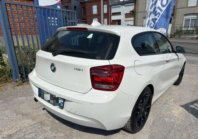 BMW Serie 1 Magnifique en 1,6 i 136 cv gps Bluetooth  de 2014