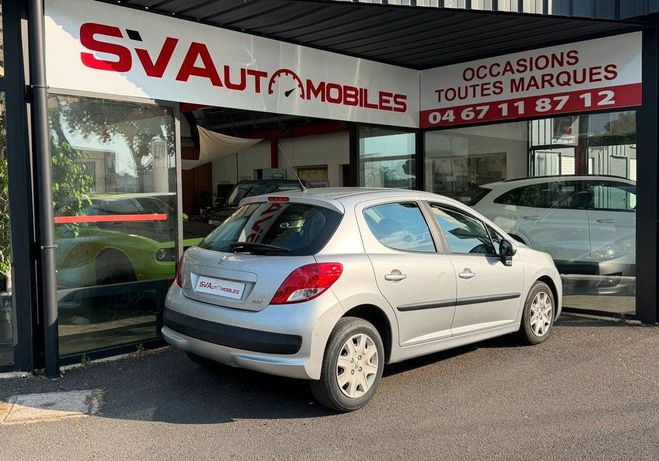 Peugeot 207 1.4 VTi 95ch Active 5p Gris de 2011