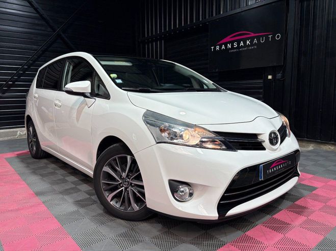 Toyota Verso 2016 112 D-4D FAP Design SkyView - Entre Blanc de 2016