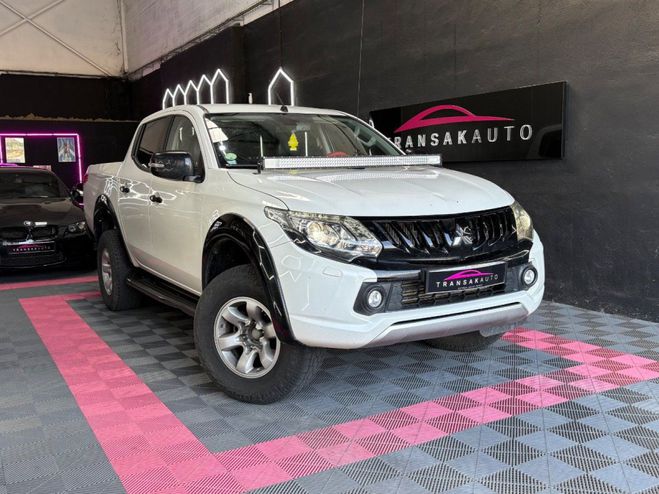 Mitsubishi L 200 DOUBLE CABINE BLACK COLLECTION  LIMITED  Blanc de 2018