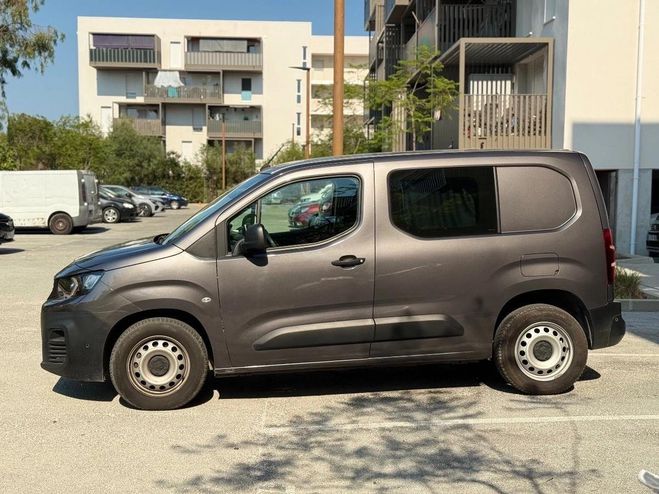 Peugeot Partner Vu PRO FOURGON 1.5 BLUEHDI 100CV L1 M ST Gris de 2020