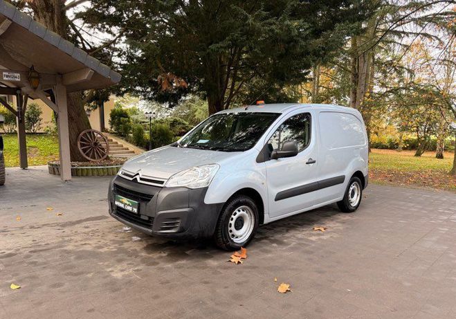 Citroen Berlingo taille M 1,6 HDI Gris de 2019