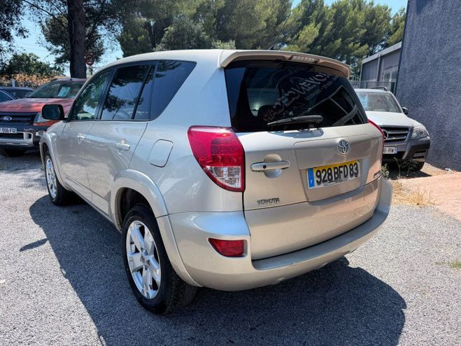 Toyota RAV 4 177 D-4D CLEAN POWER BEIGE de 2006