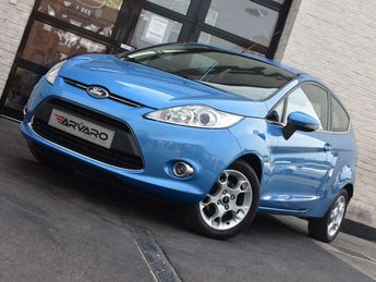  Voir d&eacute;tails -Ford Fiesta 1.25i Titanium Xenon PDC Topstaat Garant &agrave; Kuurne (85)